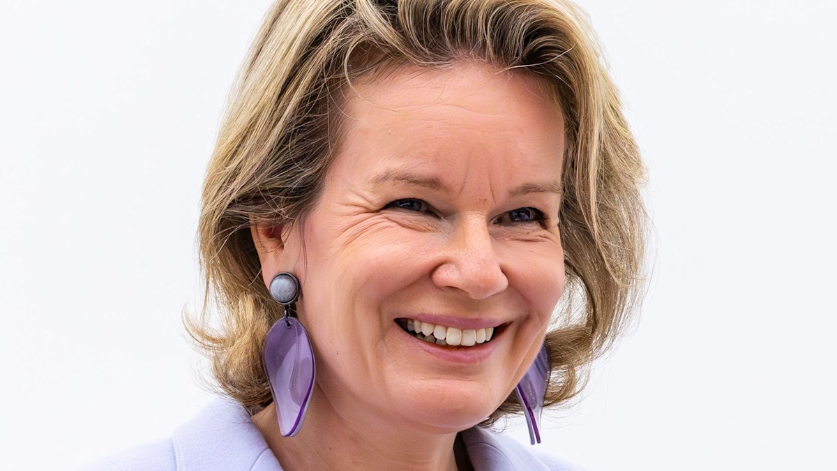 Queen Mathilde is the best dressed in head-to-toe Dior at Pope Leo XIV’s inauguration