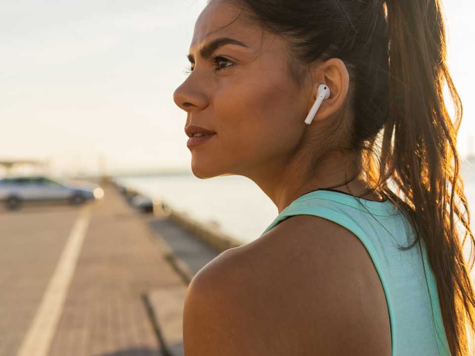 5 best gym headphones for working out, approved by fitness professionals