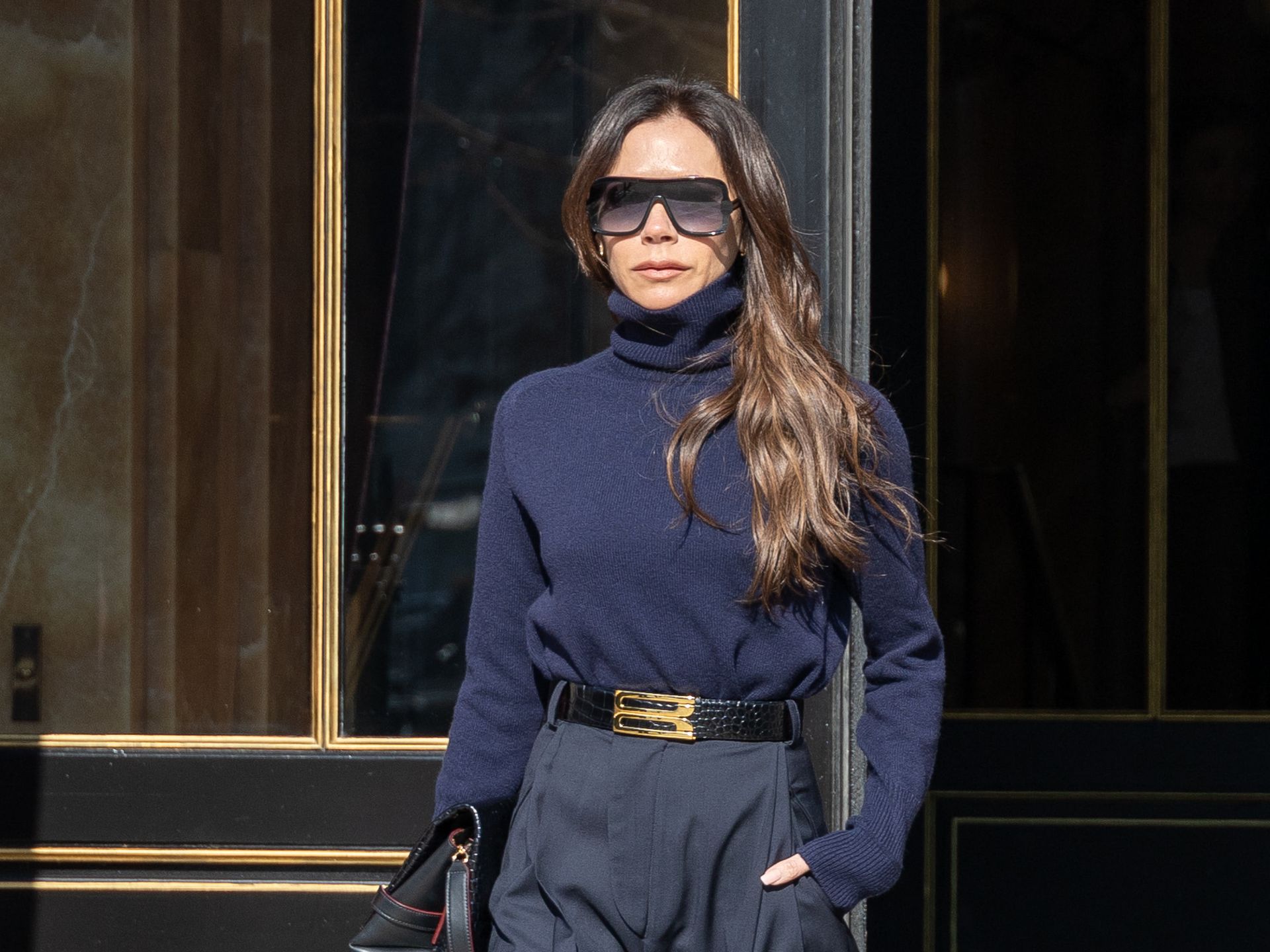 Victoria Beckham's runway outfit is the epitome of Parisian