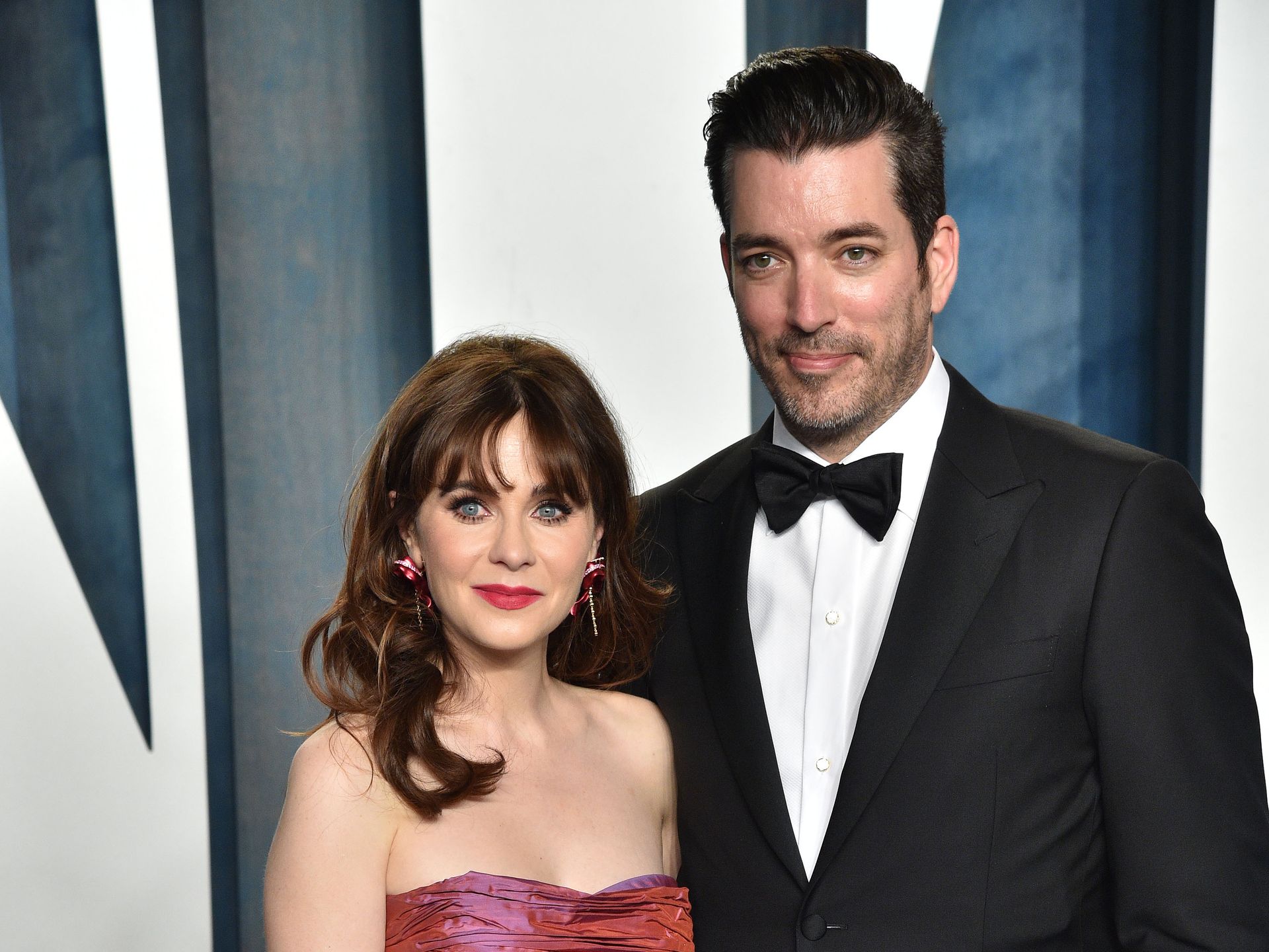 Zooey Deschanel engaged to 'Property Brothers' star Jonathan Scott