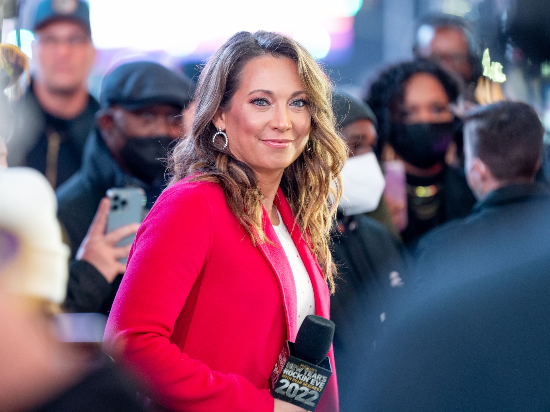 GMA's Ginger Zee supported by fans following negative reaction from viewers of the show | HELLO!
