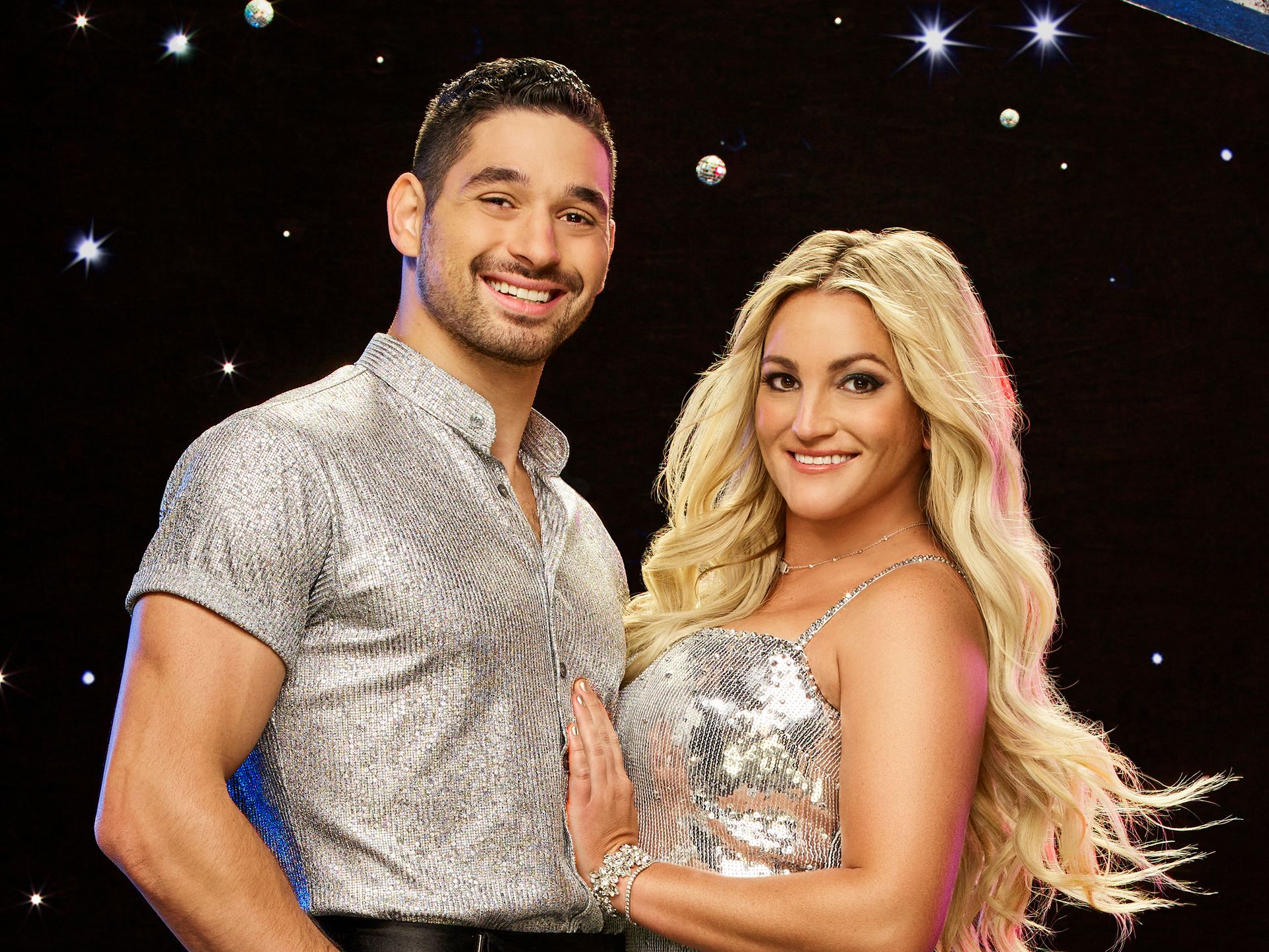 Jamie Lynn Spears breaks silence on DWTS exit with backstage family reunion  photos | HELLO!