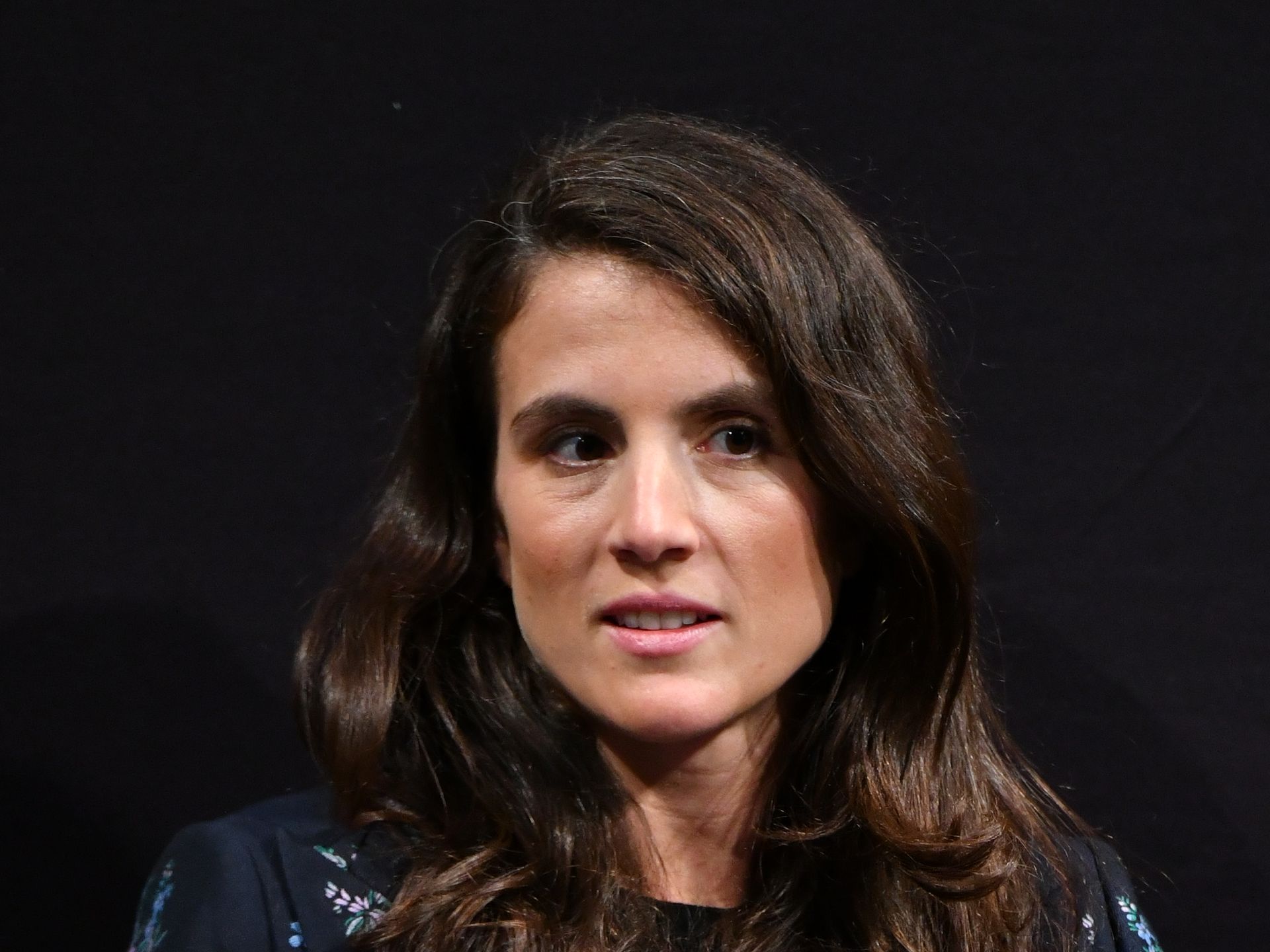 Tatiana Schlossberg poses with her 2 kids in never-before-seen ...