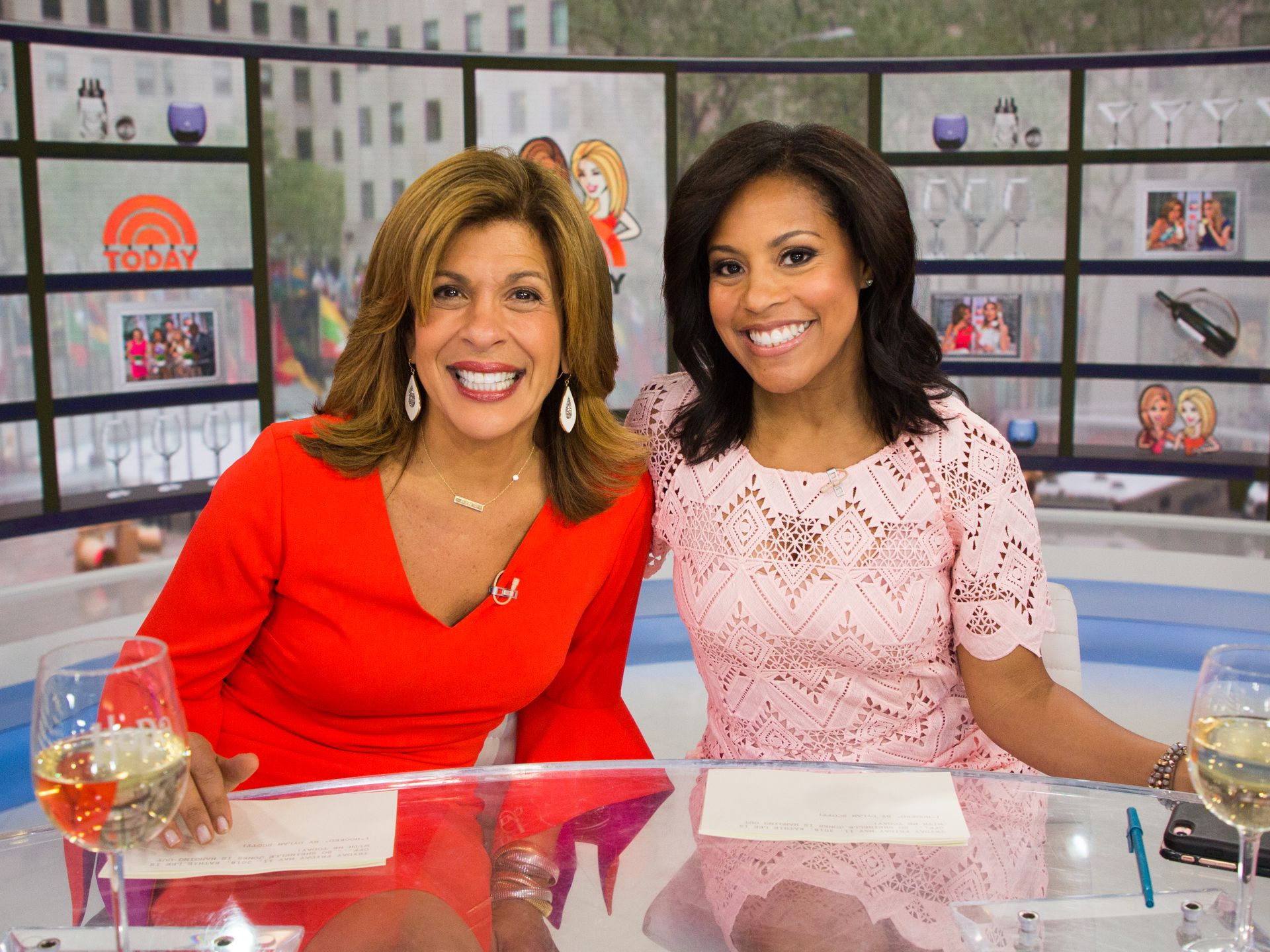 Hoda Kotb reaches out to Today's Sheinelle Jones with incredibly moving  message as star 'takes time off' | HELLO!