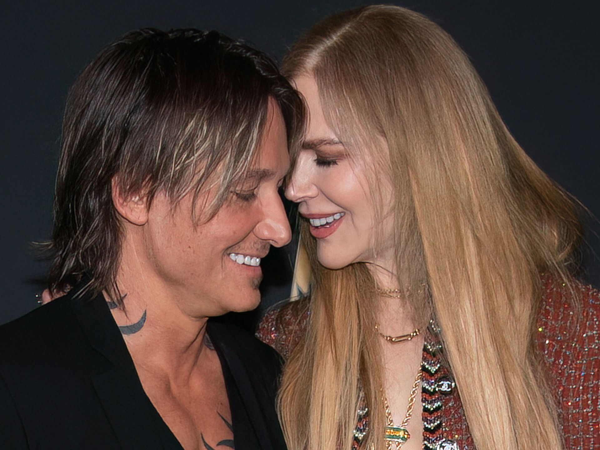 Nicole Kidman and Keith Urban are couple goals in 'hot' behind-the-scenes  clip - watch