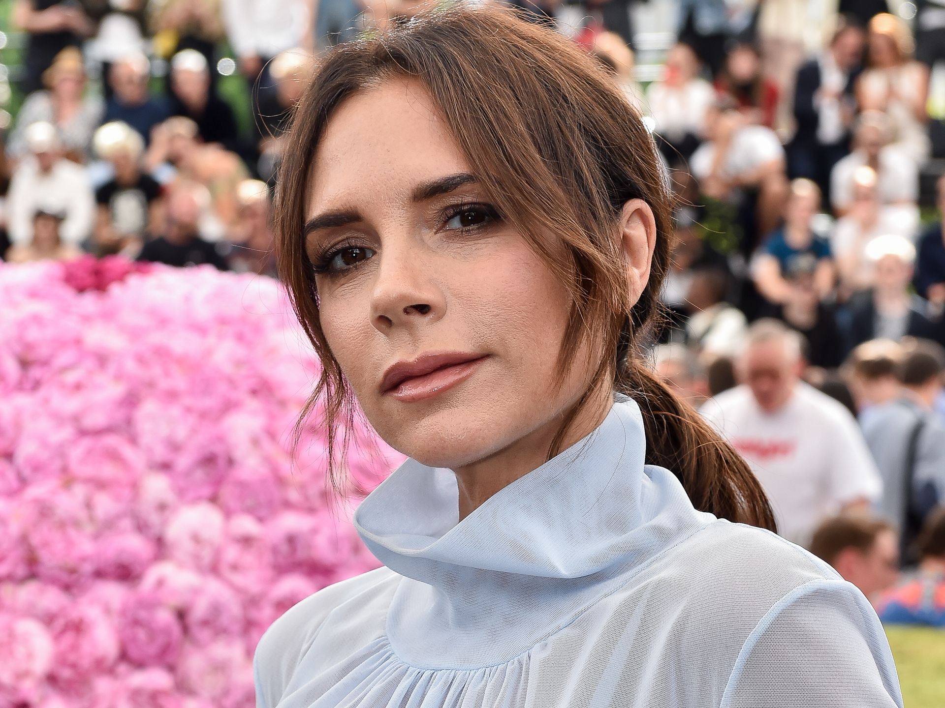 Victoria Beckham Has a New Favorite Styling Hack