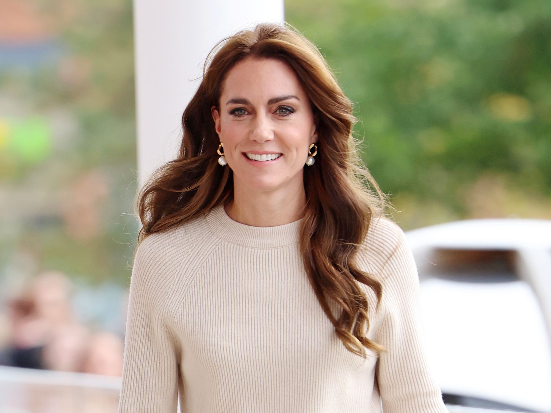 Kate Middleton, fashion: Royal stuns with $5000 Chanel bag and new hair