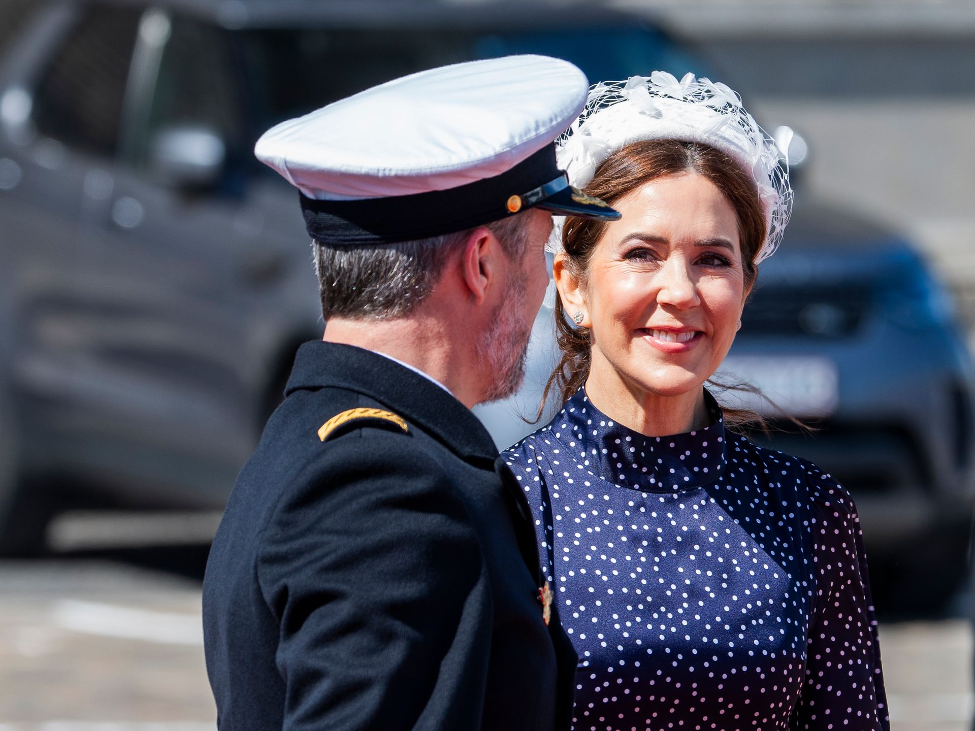 Queen Mary stuns in uber-cinched look with skyscraper heels | HELLO!