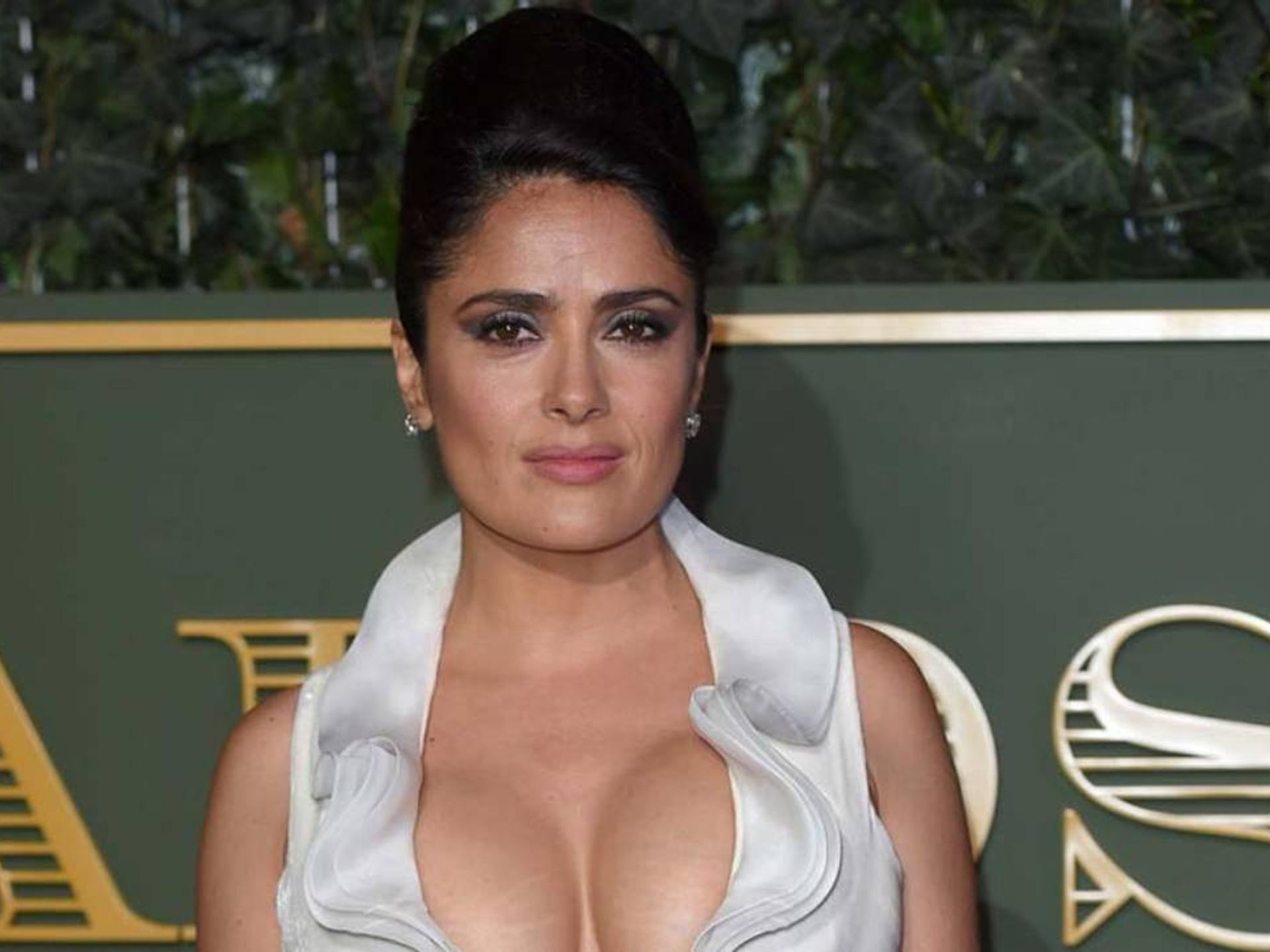 Salma Hayek is glowing with sun-kissed appearance as she enjoys vacation  with rarely-seen stepson | HELLO!