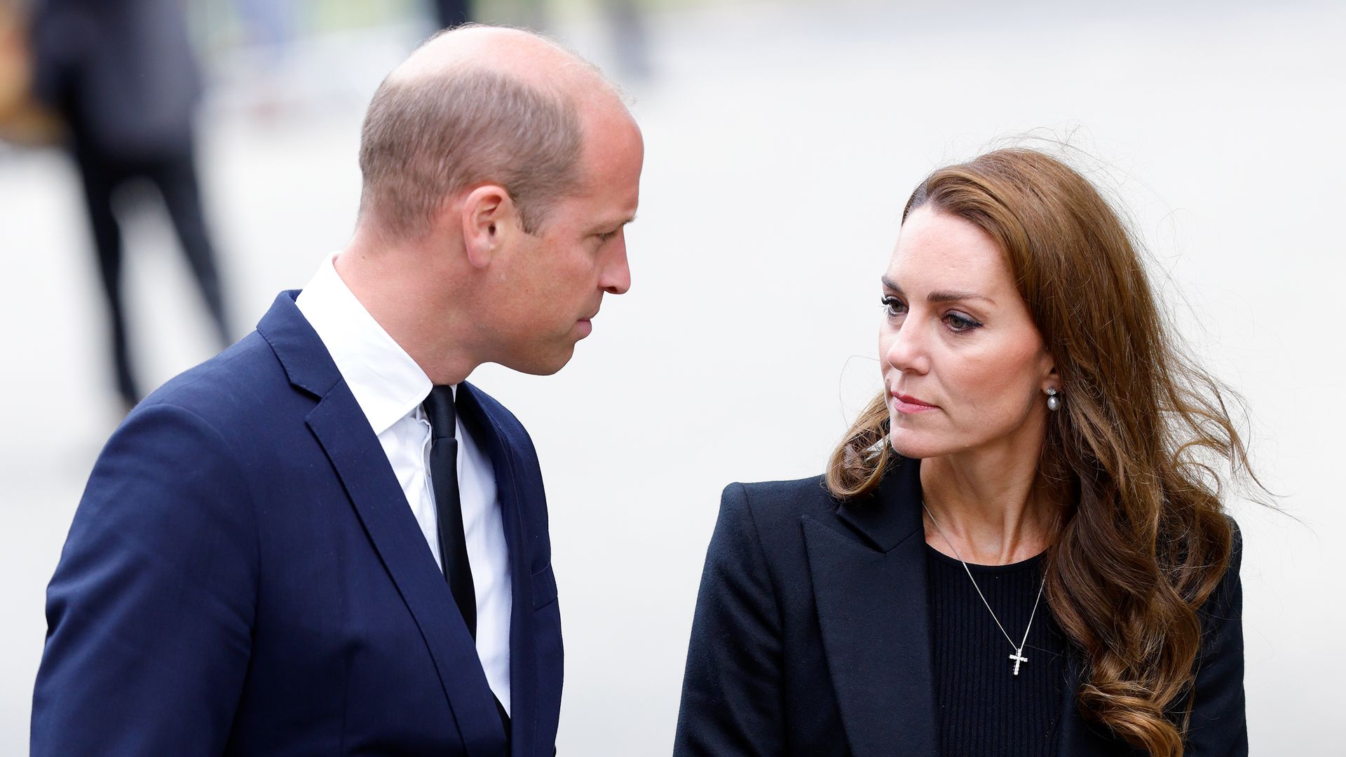 william and kate looking sad 
