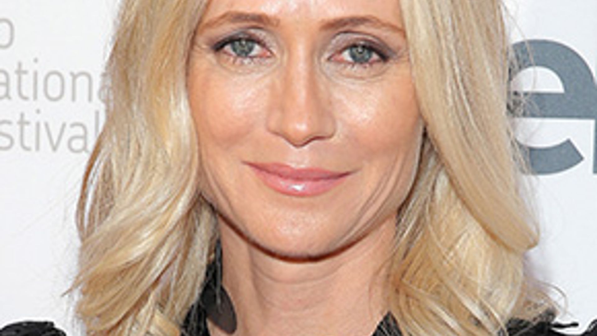 Kelly Rowan - Biography | HELLO!