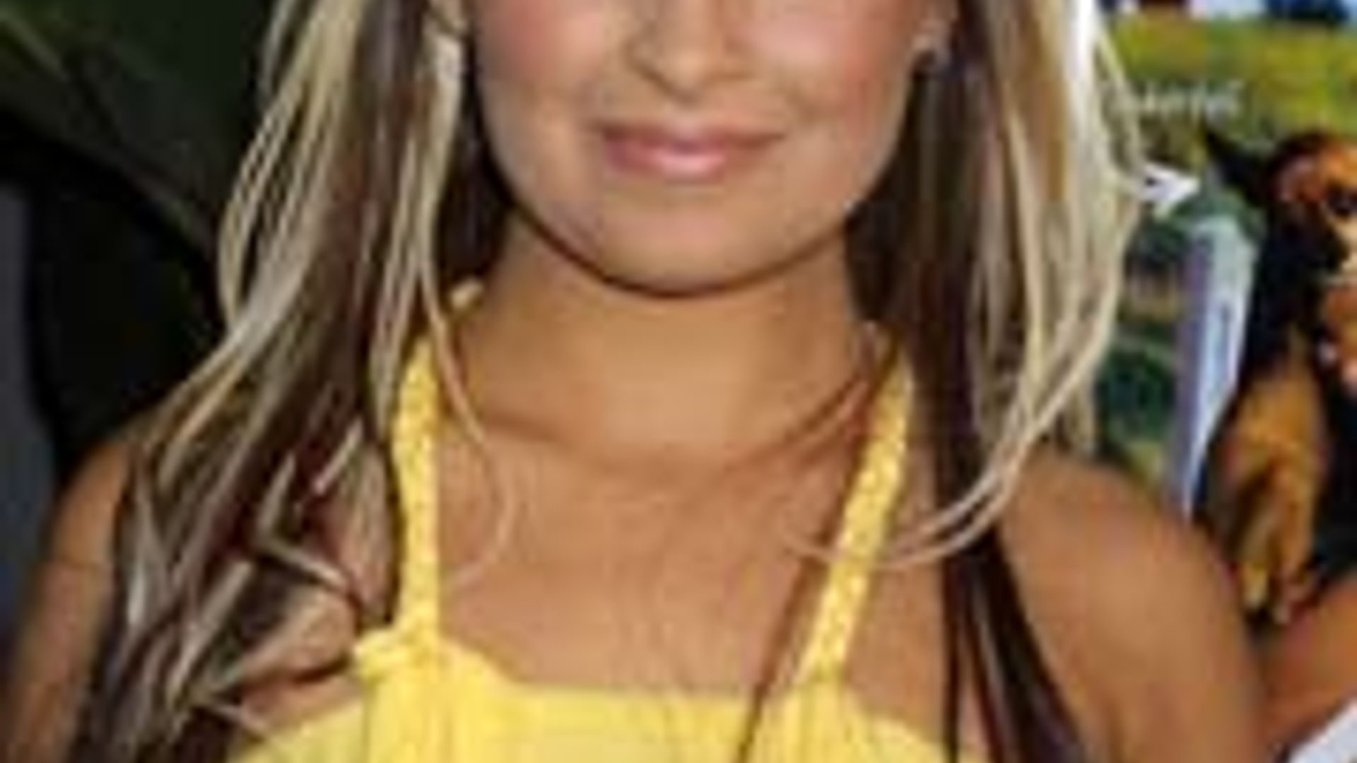 Road honour right up Paris' street HELLO!