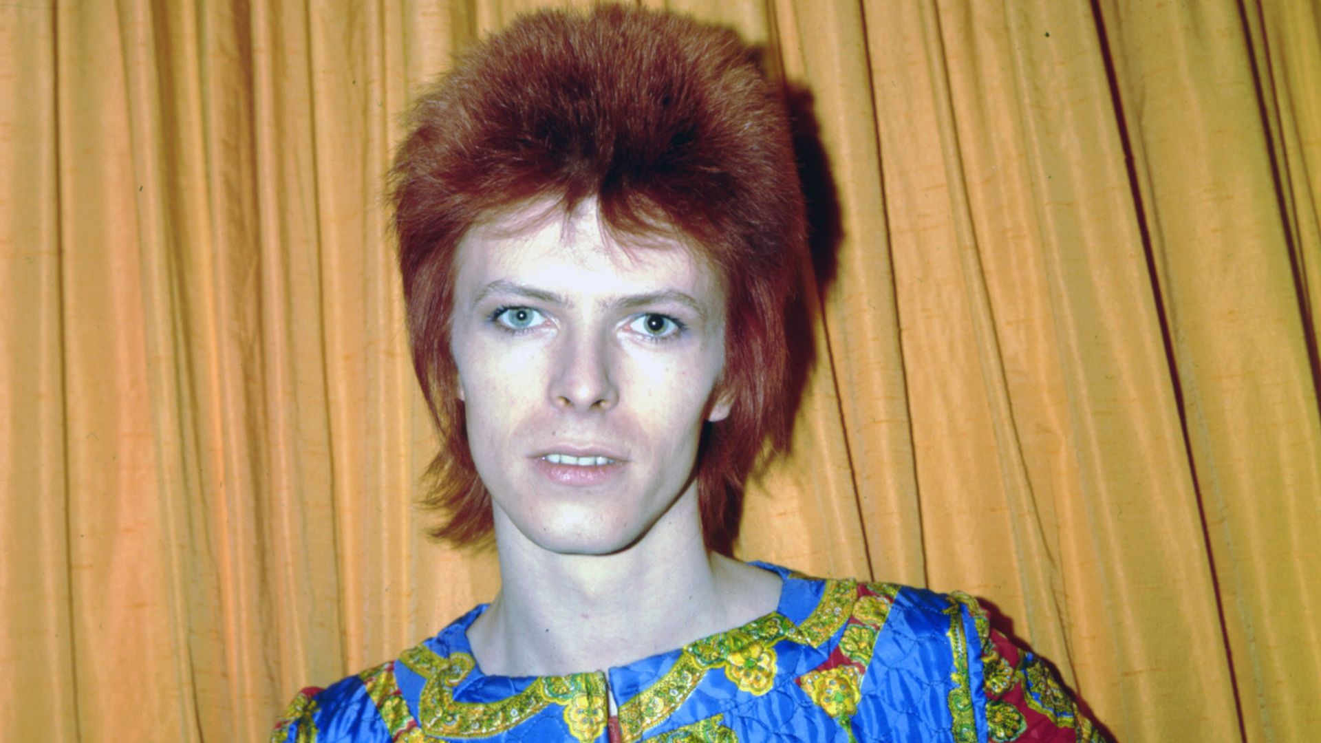 Celebrities who refused or returned honours from the Royal Family