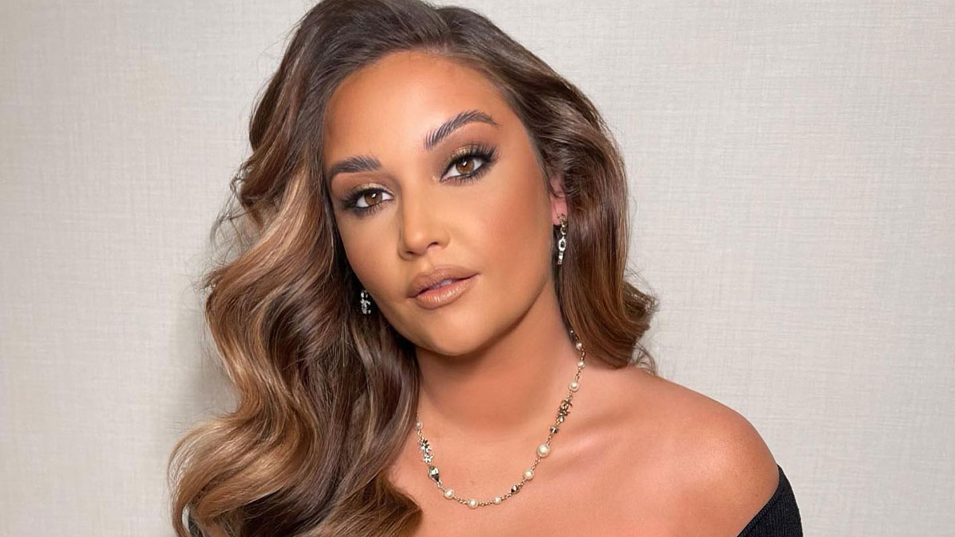 Jacqueline Jossa sends fans wild with glamorous evening look – her makeup buys revealed