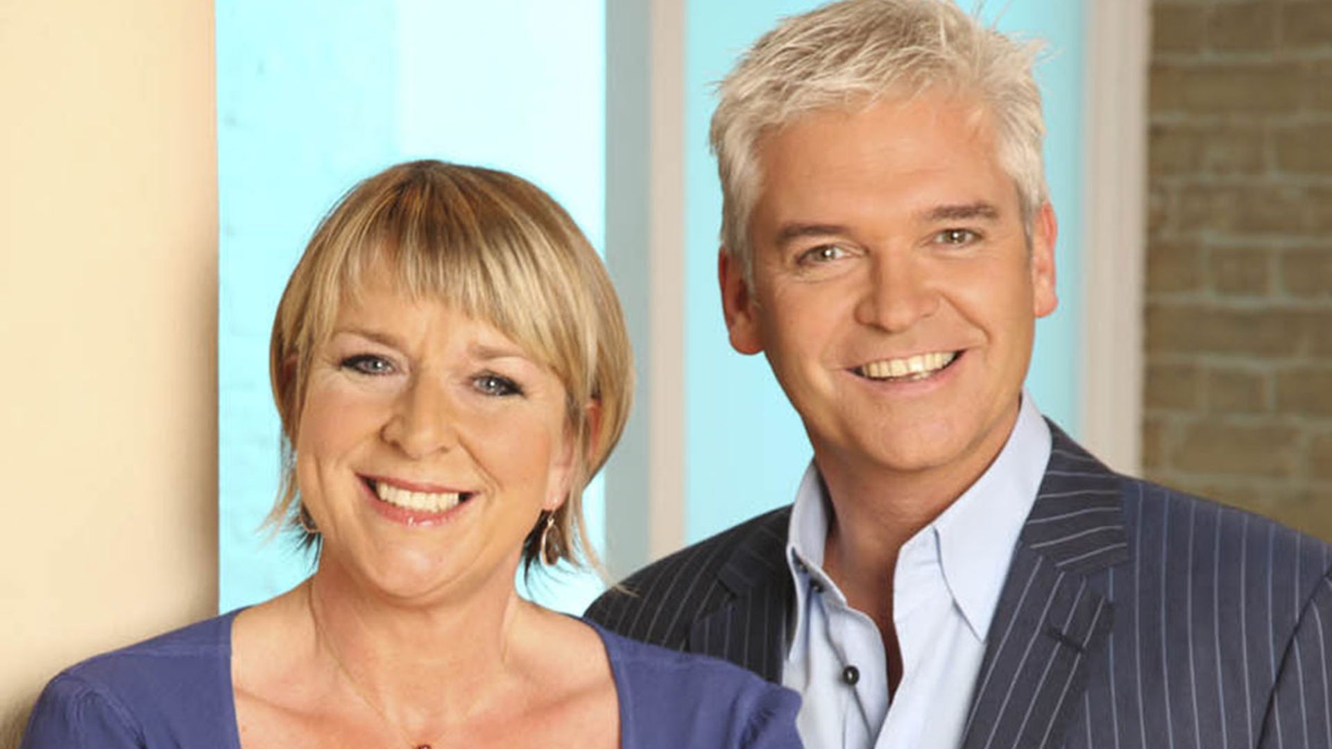 Fern Britton Puts 13 Year Feud With Phillip Schofield Aside With