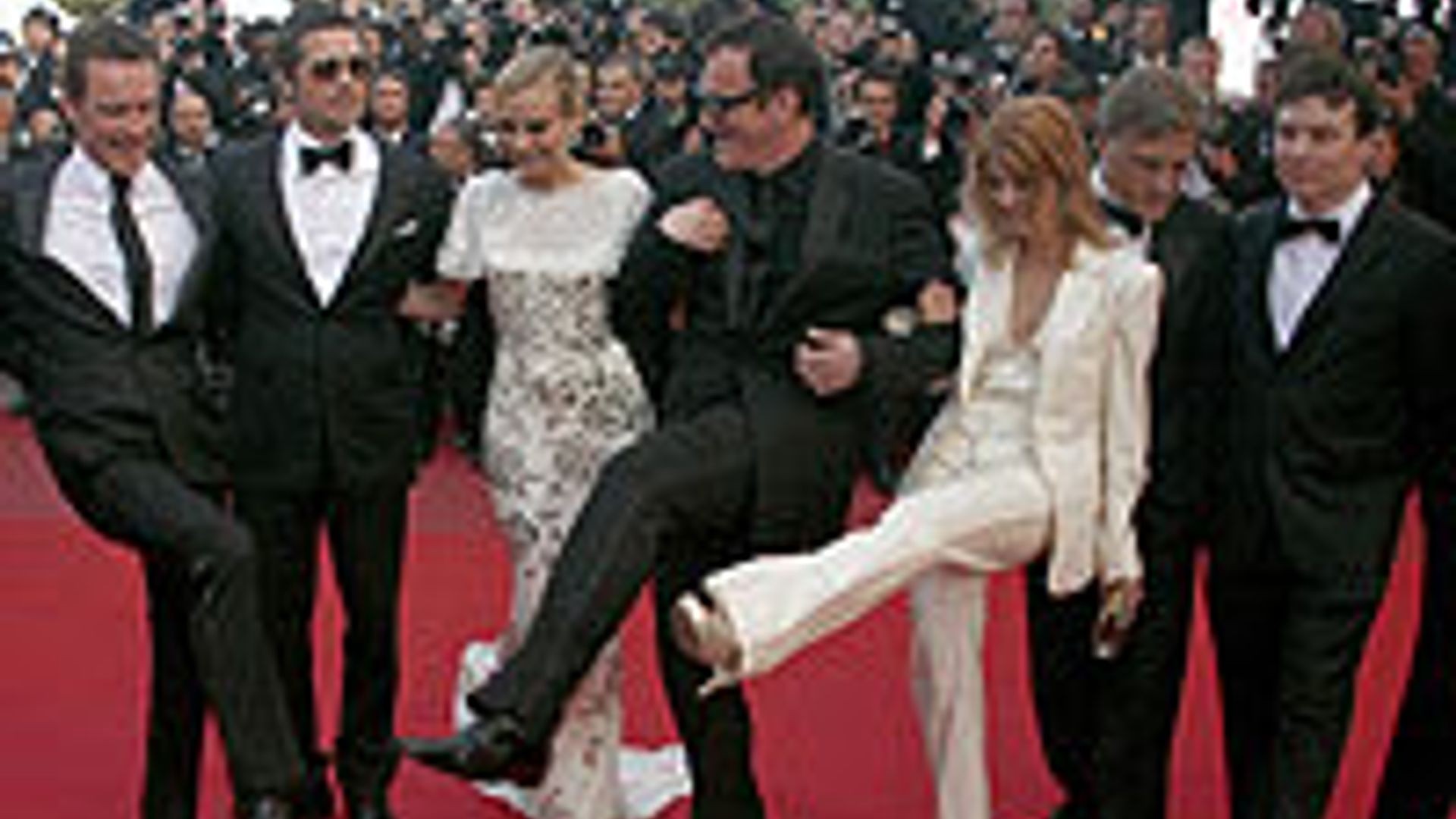 Angelina helps Brad launch Inglourious Basterds at Cannes HELLO!