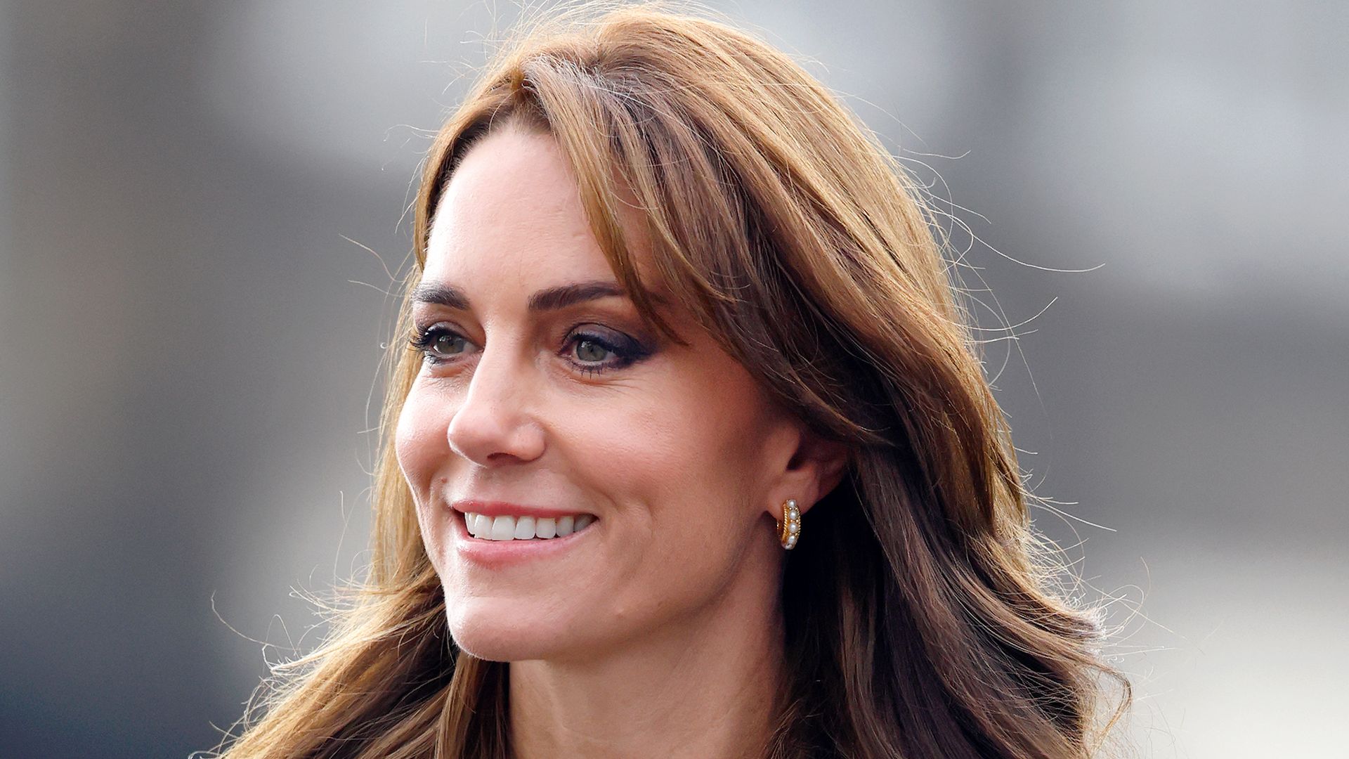 Princess Kate wore a denim dress from H&M and you probably didn’t notice