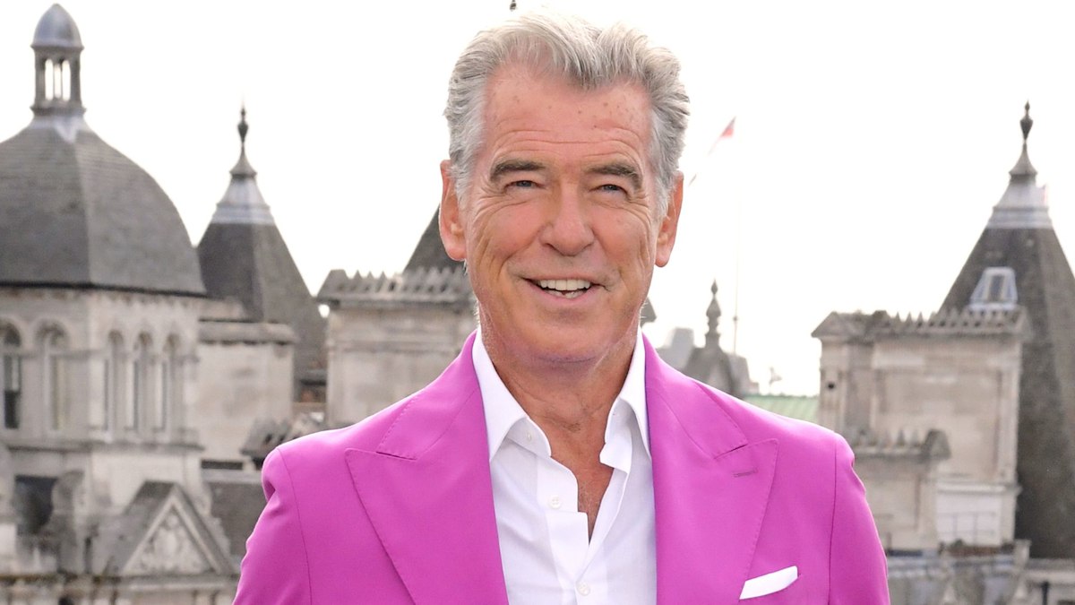 Pierce Brosnan's son Dylan, 26, is the spitting image of famous father ...