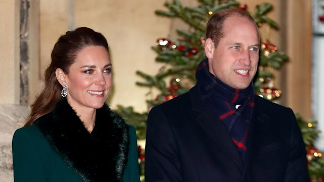 William and Kate in front of Christmas Tree