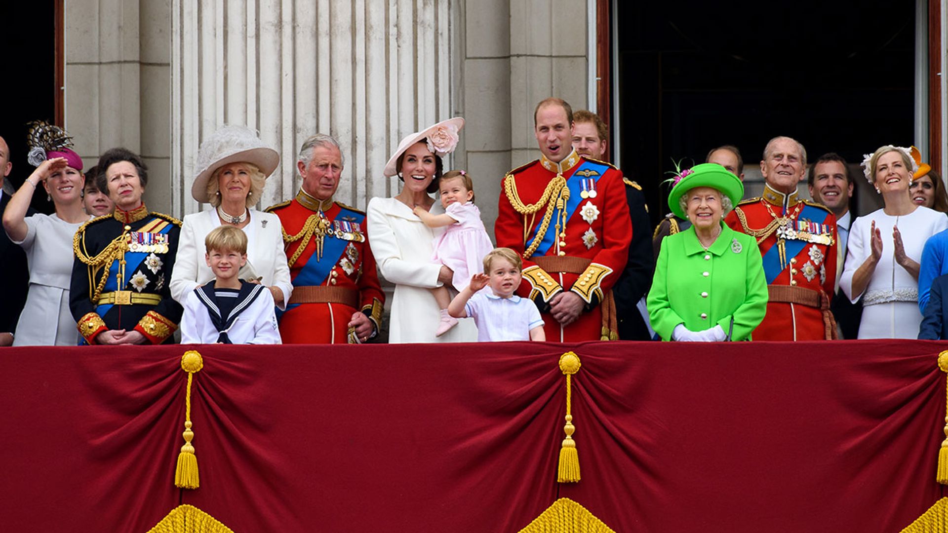 royal family pose for photo 