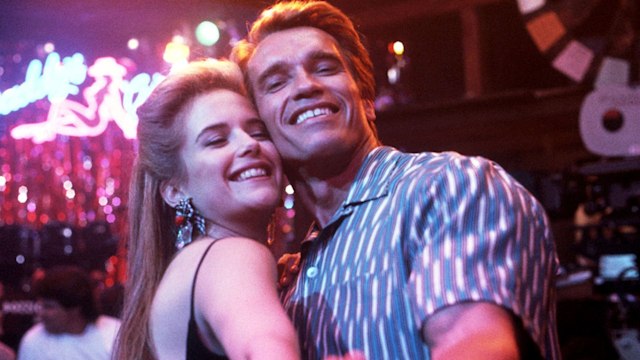 kelly preston arnold schwarzenegger