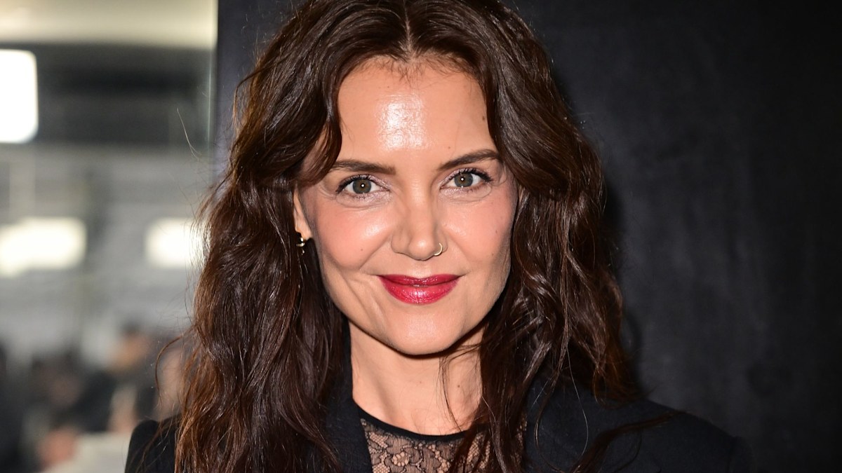 Katie Holmes hits headlines with big announcement days after stepping ...