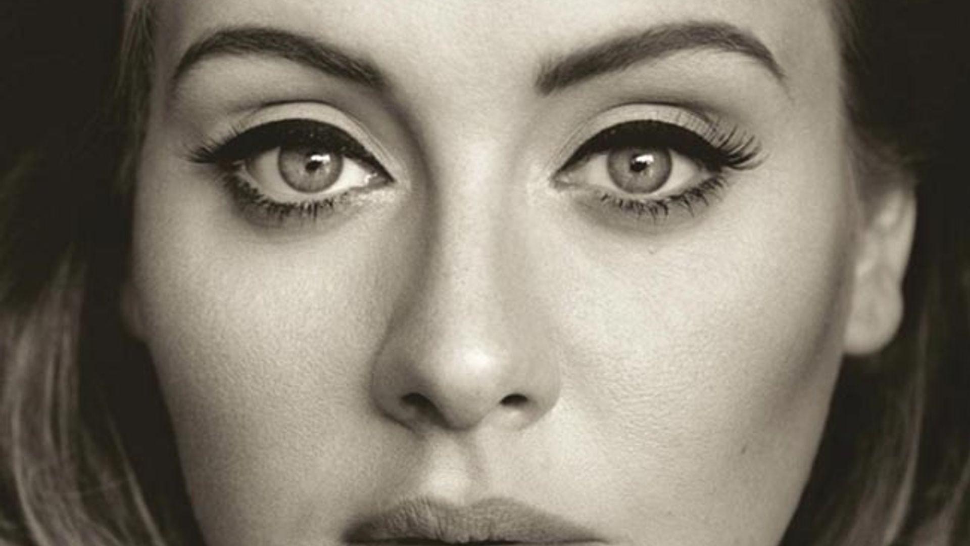 The secret to Adele's flawless eyeliner has finally been revealed