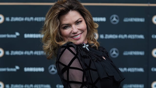 ZURICH, SWITZERLAND - SEPTEMBER 24: Singer Shania Twain attends the opening ceremony of the 16th Zurich Film Festival at Kino Corso on September 24, 2020 in Zurich, Switzerland. The Zurich Film Festival 2020 takes place from September 24 until October 3. (Photo by Thomas Niedermueller/Getty Images for ZFF)