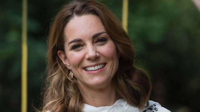 kate middleton alone without prince william