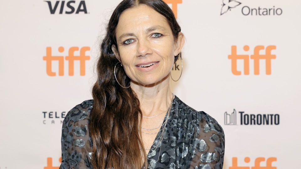 Justine Bateman: Where is she now? Family Ties star on aging, relationship and career | HELLO!