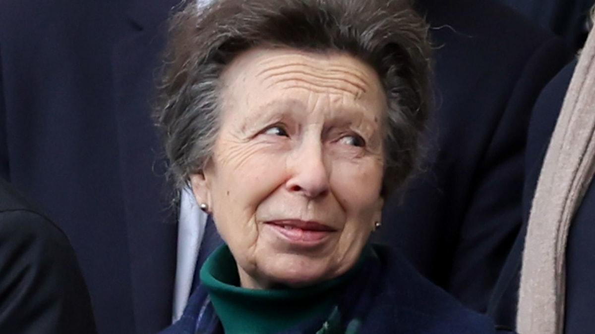 Princess Anne praised for ‘genuinely humble’ moment in Six Nations rugby match