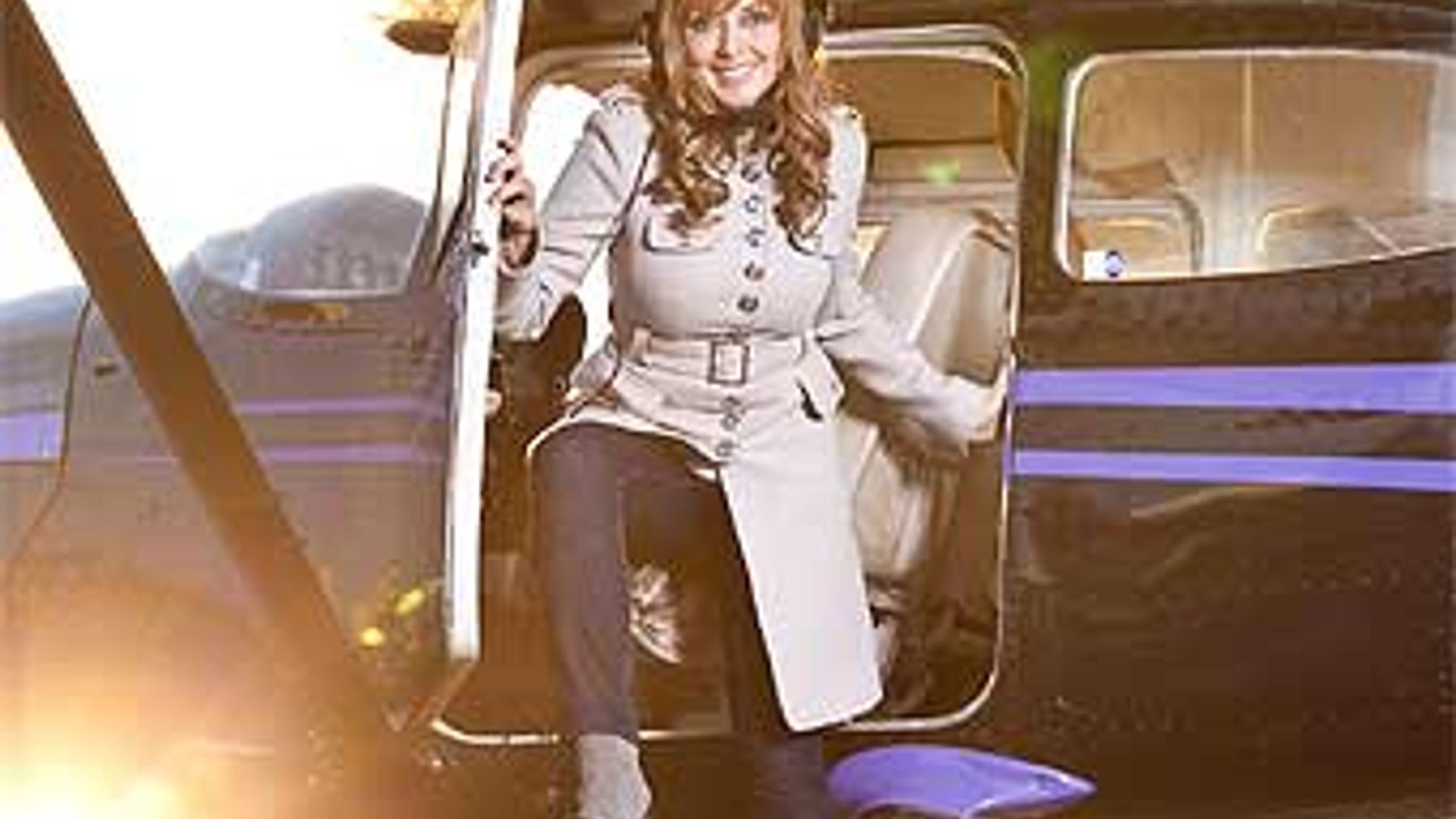 Carol Vorderman learns to fly for her pilot's license | HELLO!