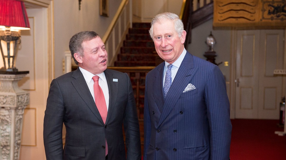 King Charles hosts King Abdullah of Jordan in grand family location