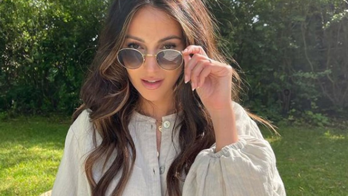 Michelle Keegan just styled her classic white linen shirt in the BEST way —  HELLO!