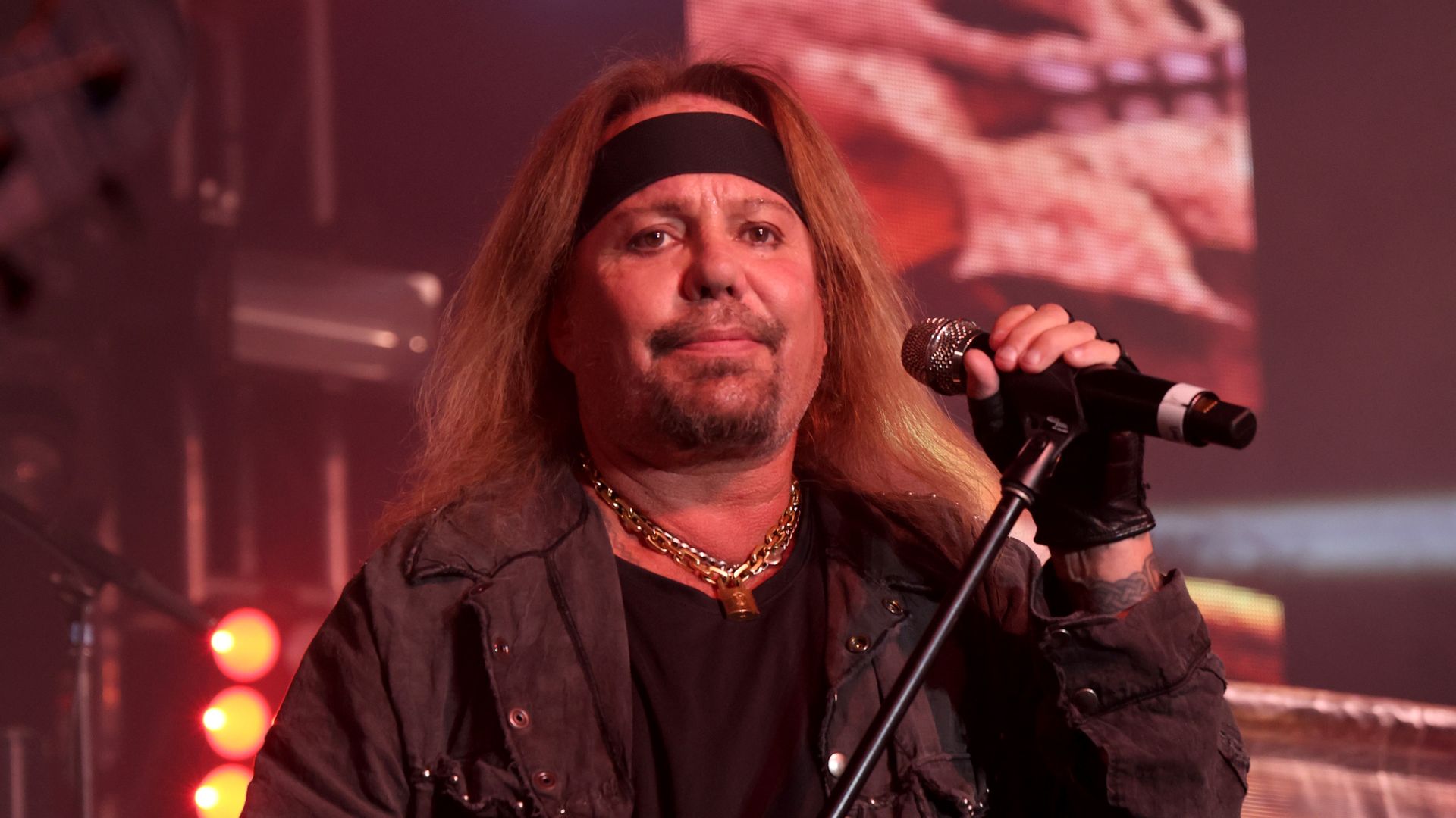 Motley Crue’s Vince Neil breaks silence after fatal private plane crash involving girlfriend