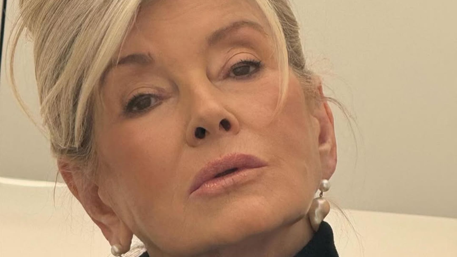 martha stewart taking a mirror selfie