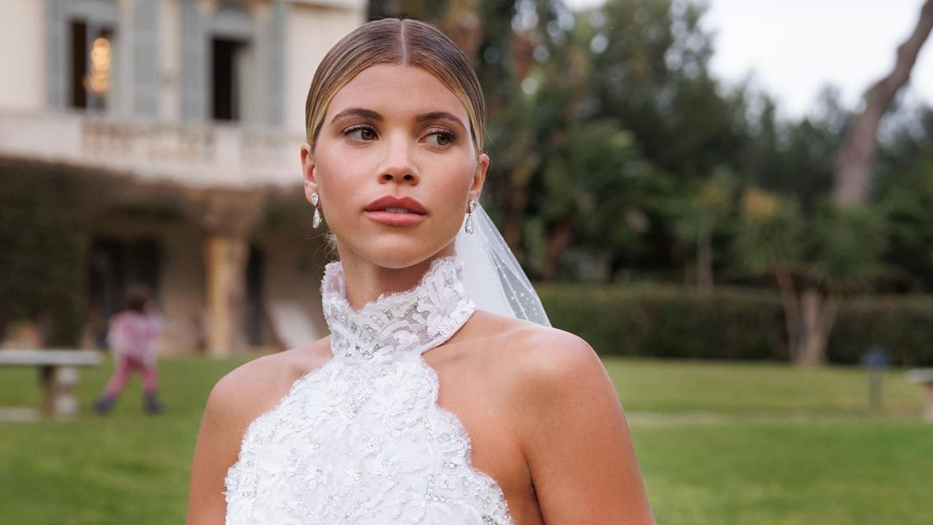 Sofia Richie's photographer shares unseen wedding photos, and her ...