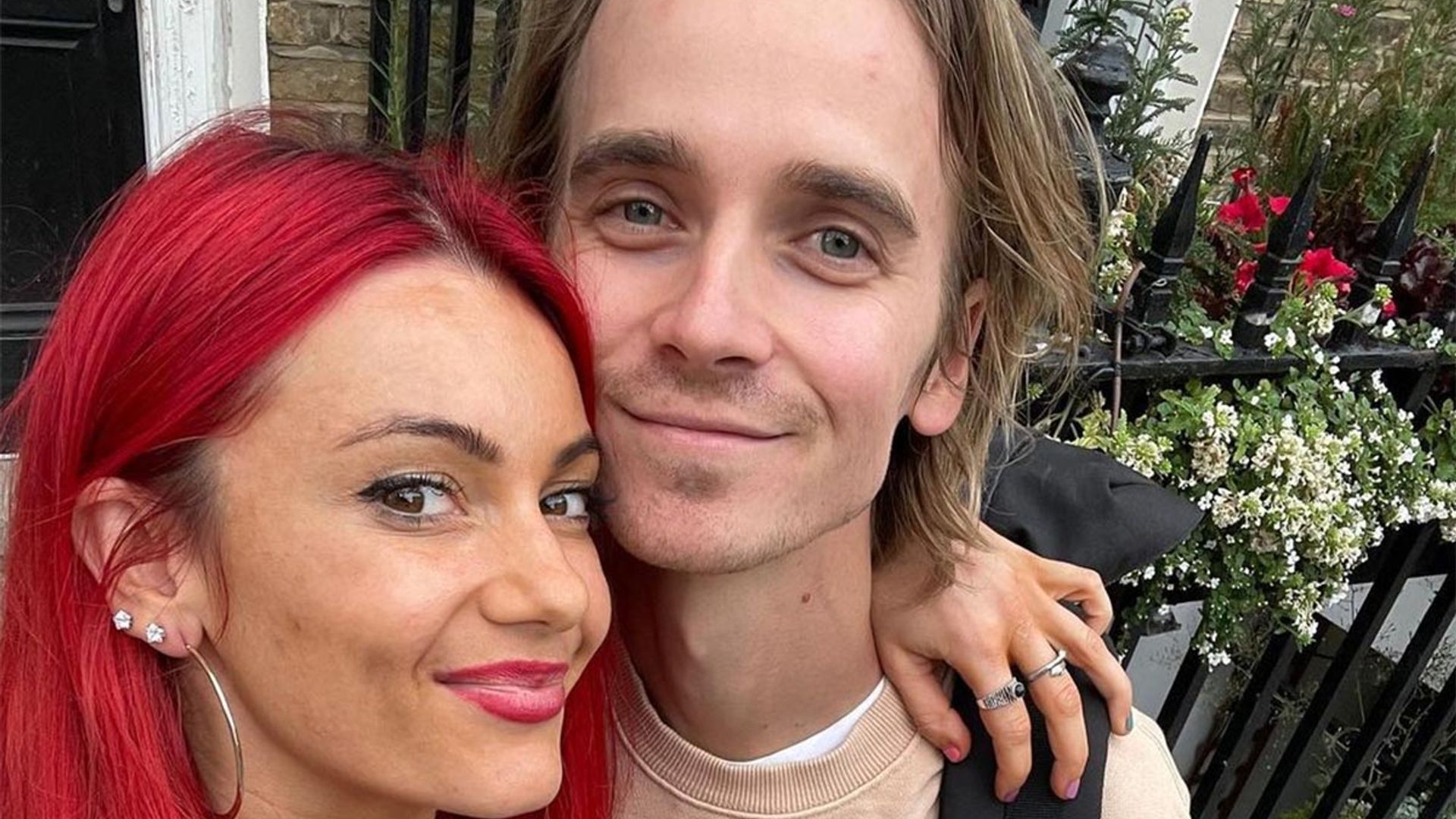 dianne buswell joe sugg special way helps her strictly season
