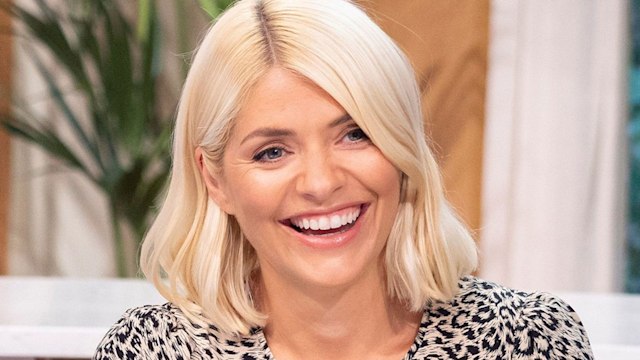 holly willoughby this morning outfit leopard print