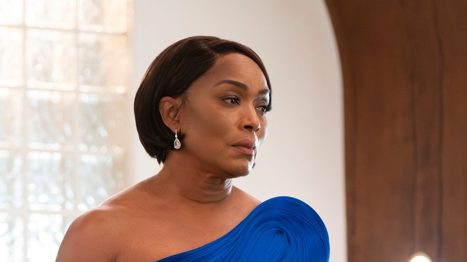 Why 9-1-1 star Angela Bassett ‘objected’ to this surprising character development