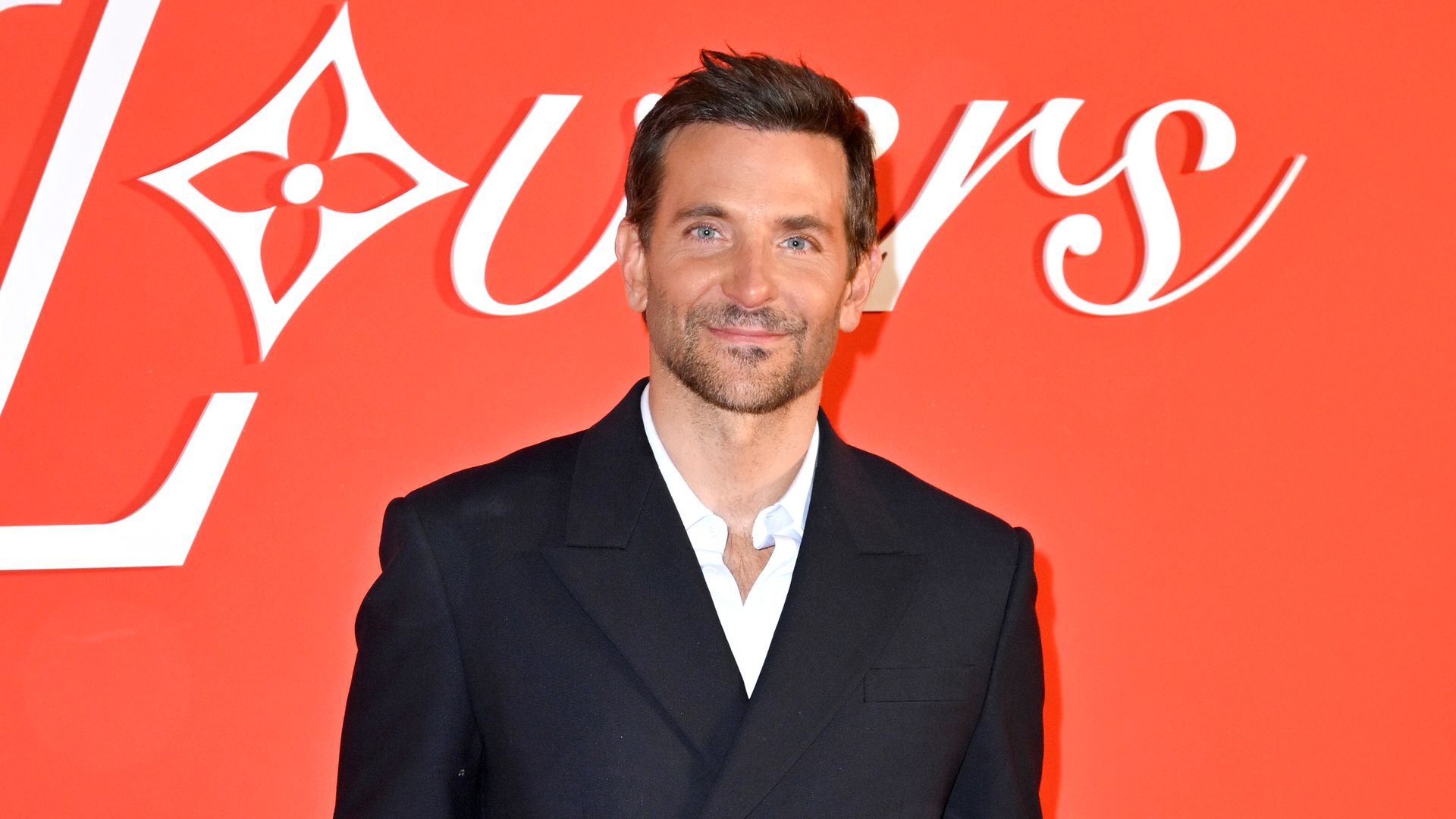 Bradley Cooper attends the Louis Vuitton Menswear Fall/Winter 2024-2025 show as part of Paris Fashion Week on January 16, 2024 in Paris, France. 