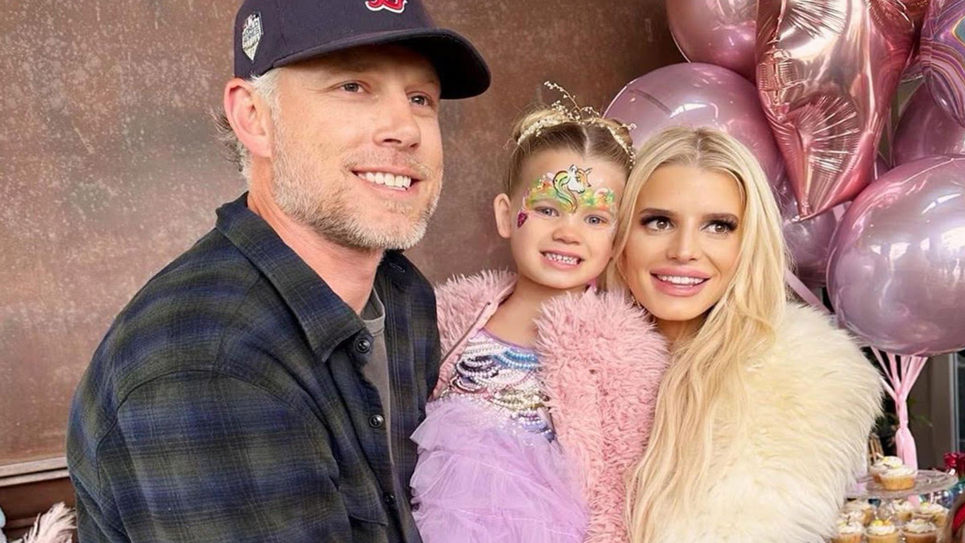 Jessica Simpson throws adorable unicorn-themed 4th birthday bash for daughter Birdie
