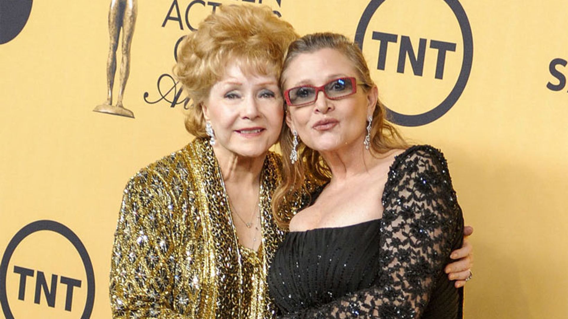 Debbie Reynolds and Carrie Fisher remembered by family, friends and fans at public memorial service