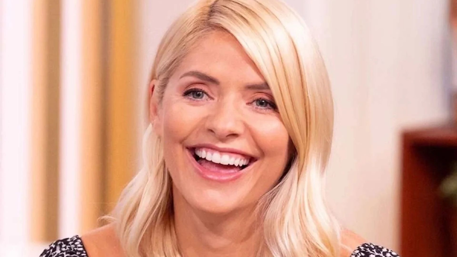 Holly Willoughby's fans are swooning over her M&S summer dress