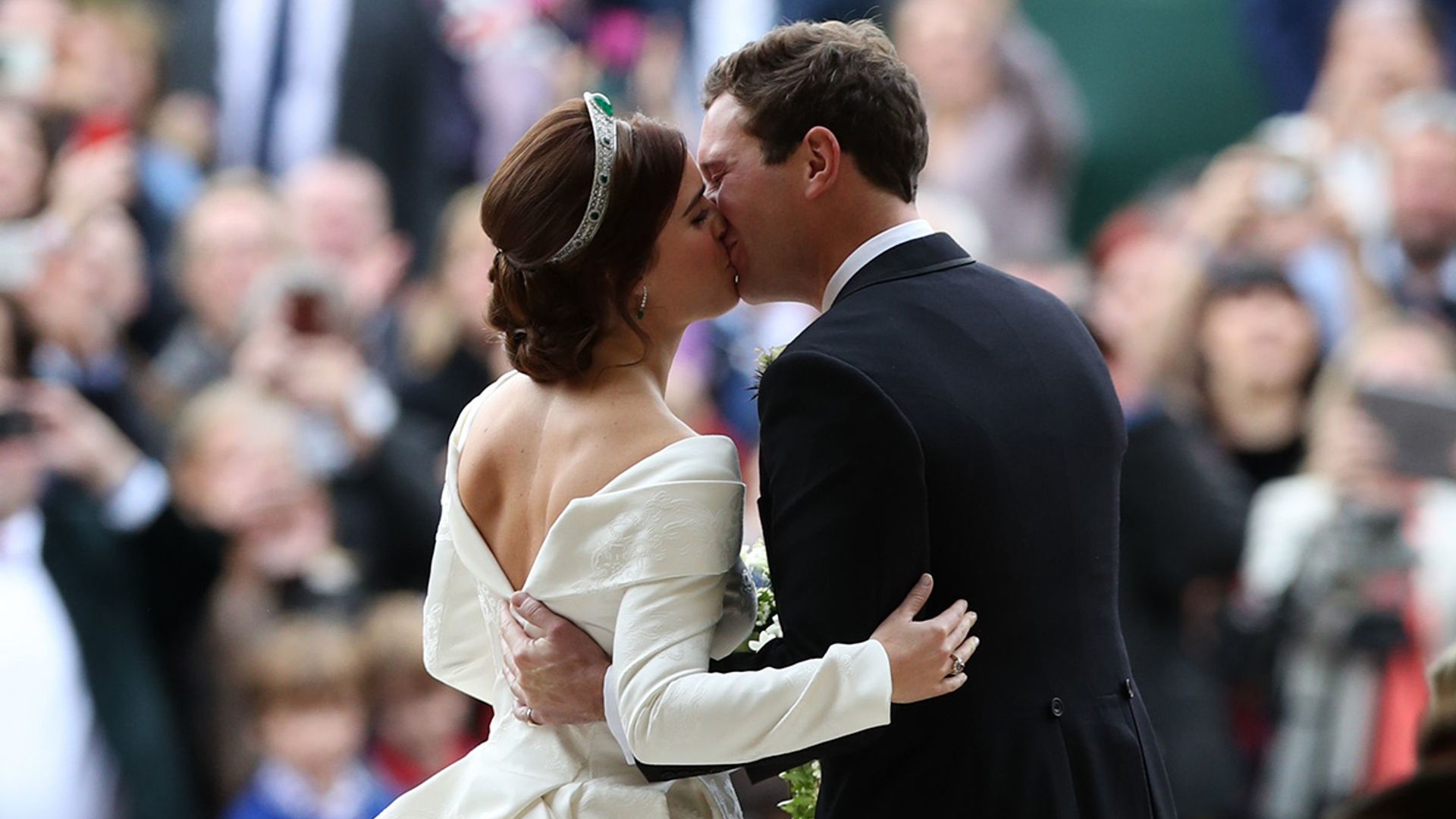 eugenie wedding kiss