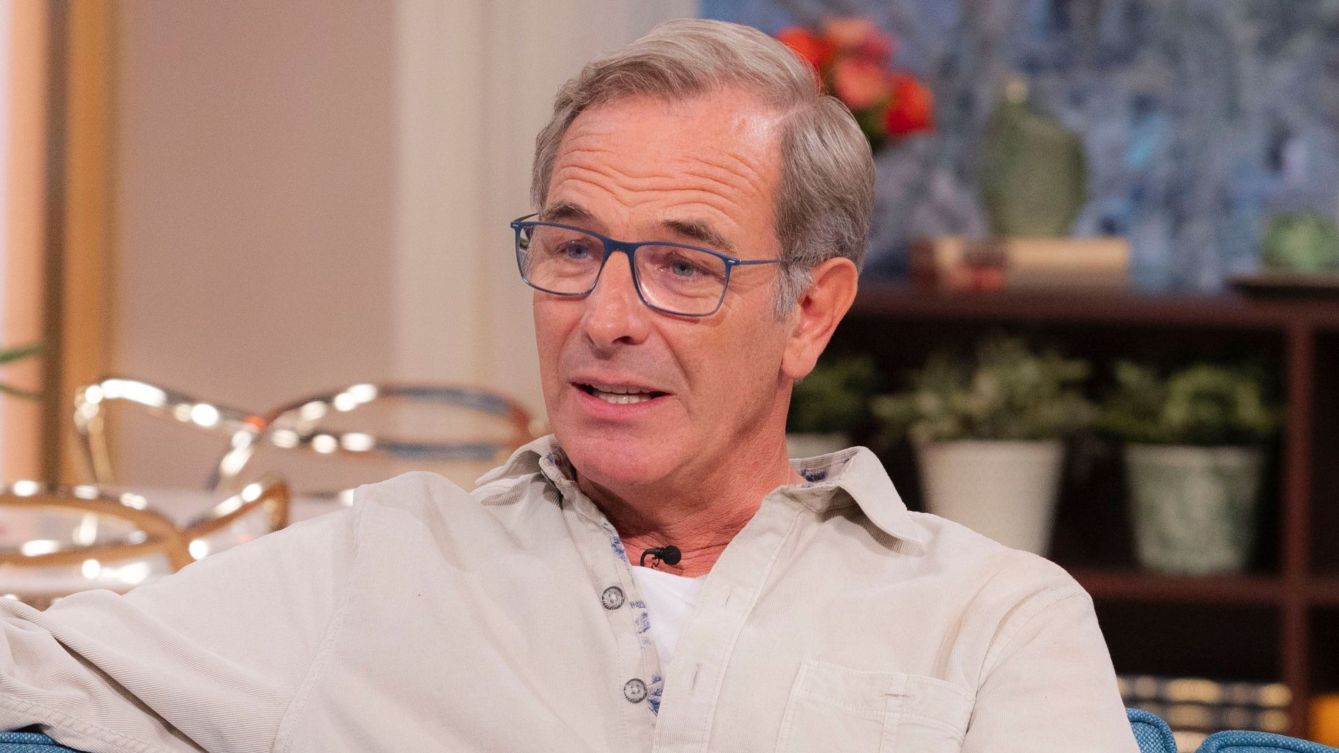 Grantchester star Robson Green inundated with support after speaking out about 'creepy copycat'