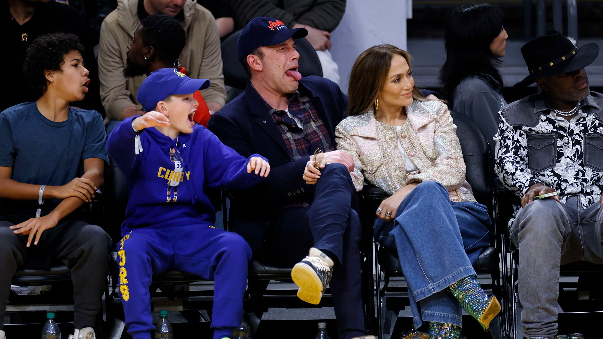 Samuel Garner Affleck, Ben Affleck and Jennifer Lopez at a basketball game