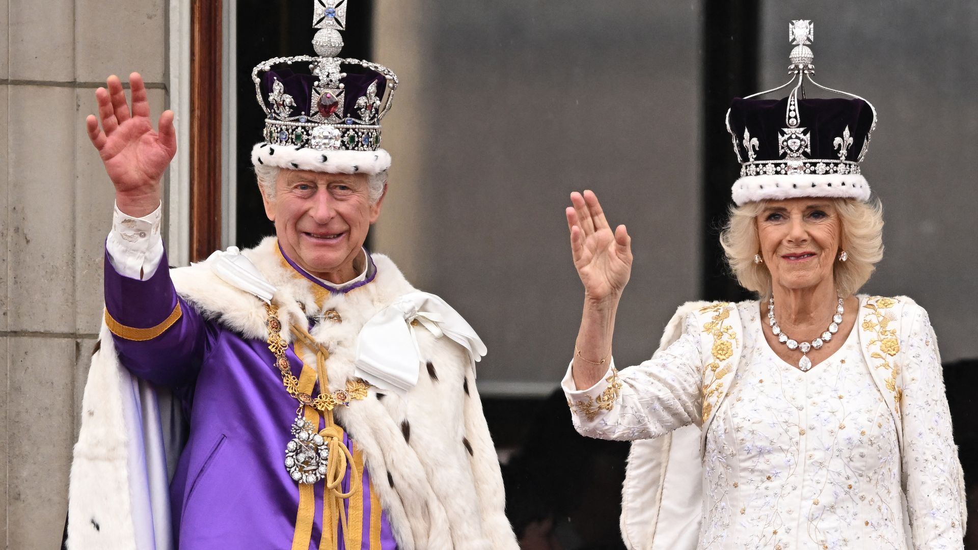 Royal relative shares behind-the-scenes photo of pre-Christmas lunch