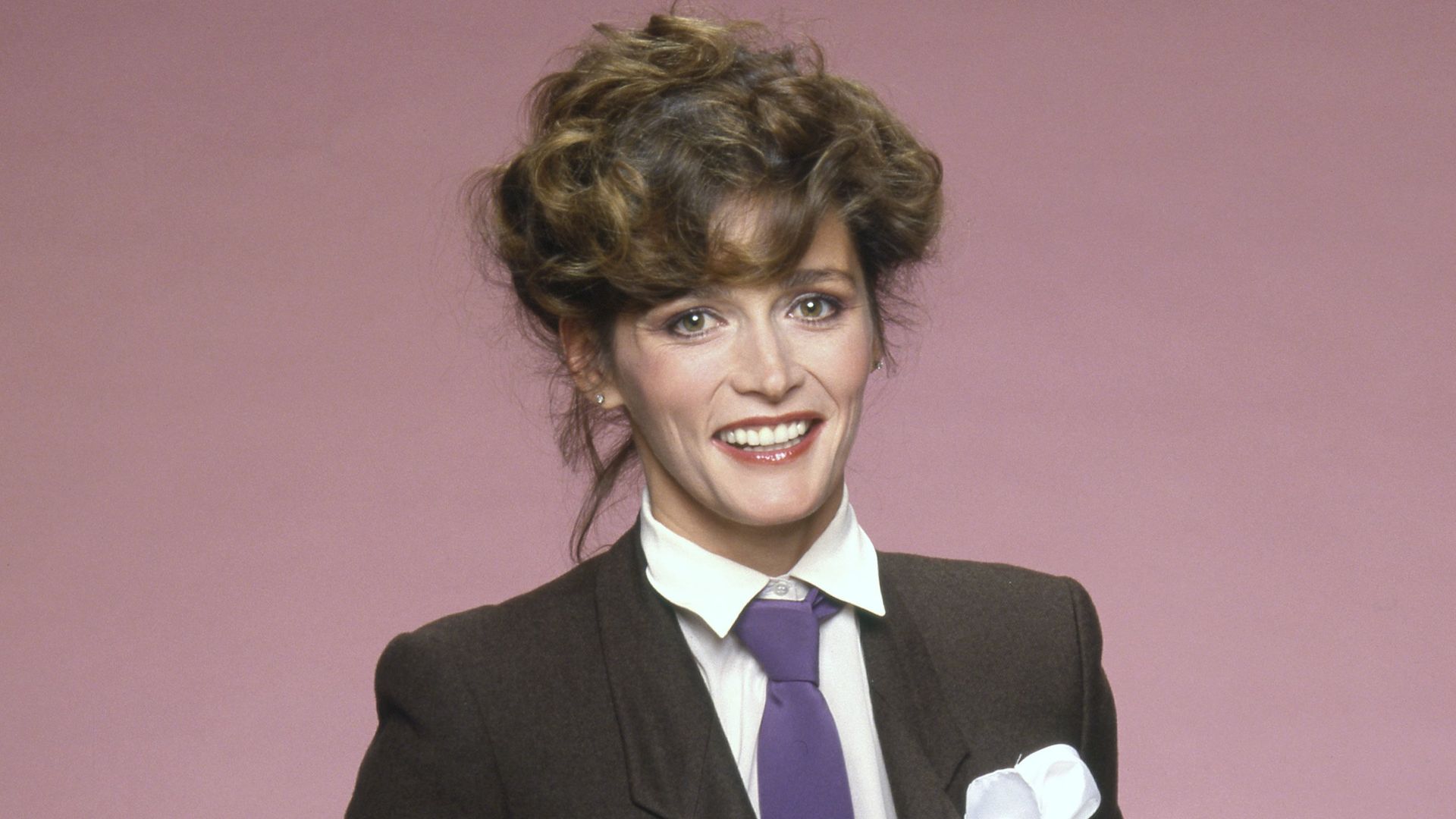 LOS ANGELES - 1985: Actress Margot Kidder poses for a portrait in 1985 in Los Angeles, California.  (Photo by Harry Langdon/Getty Images) 