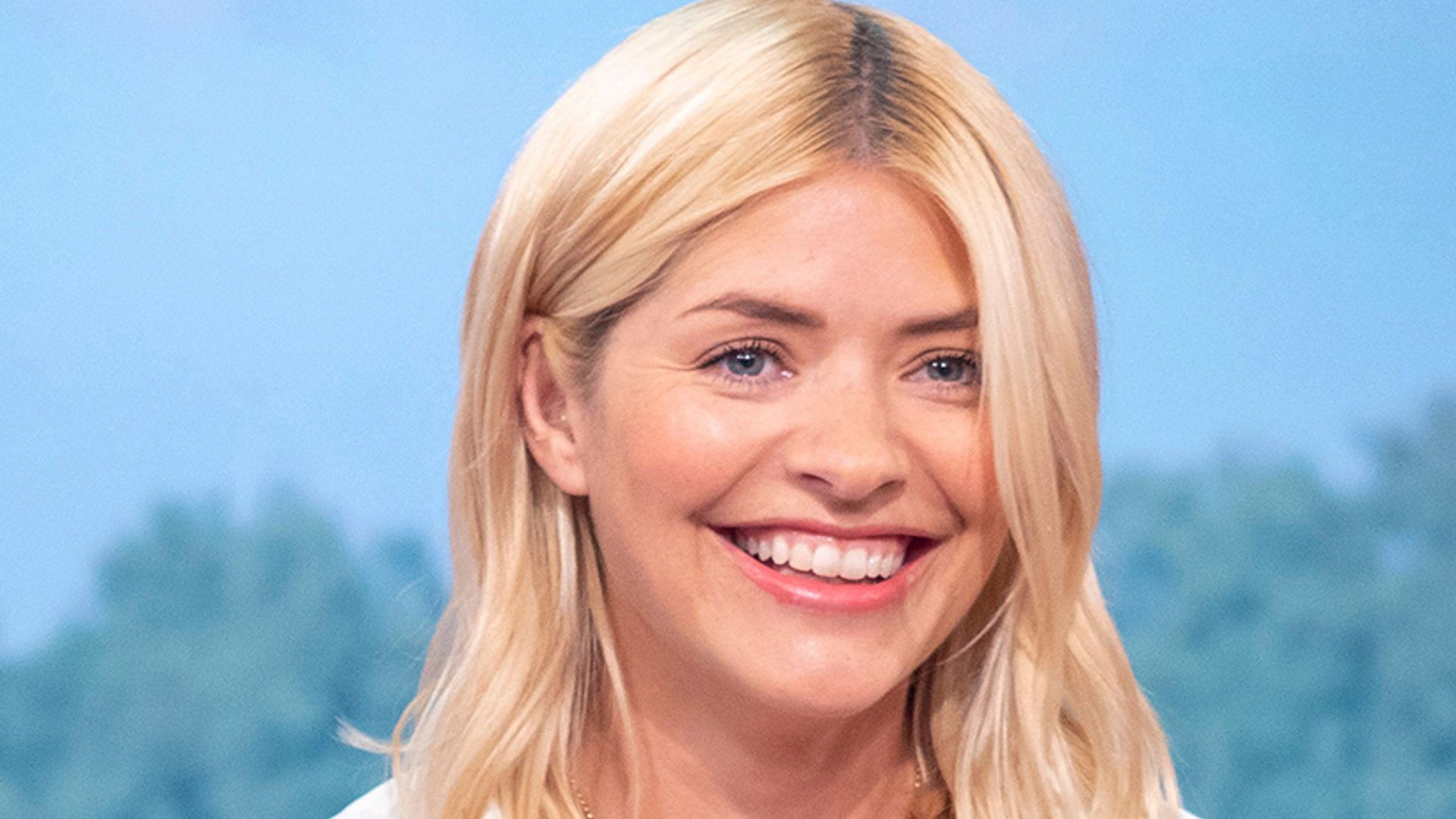 holly willoughby this morning floral dress